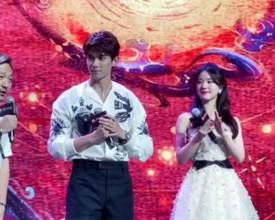 腾讯娱乐网爆料电话,神秘电话事件引发娱乐圈热议